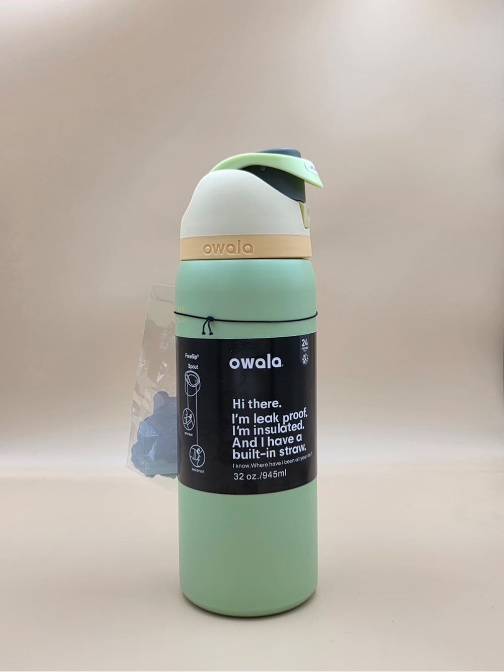Owala 32 oz Insulated Straw Bottle — Sage Green